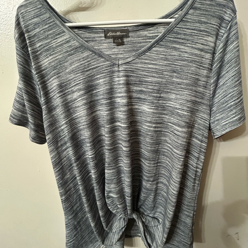 Eddie Bauer Women’s XL Space Dye Tie Front Short Sleeve Top